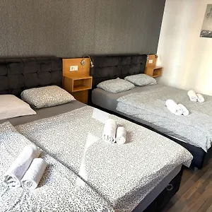 Grey Palazzo 1050 Aparthotel Vienna